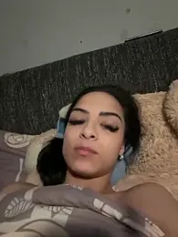 Evelin199 webcam stripchat model stream image