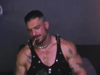 dennis_cox_ webcam model stream image