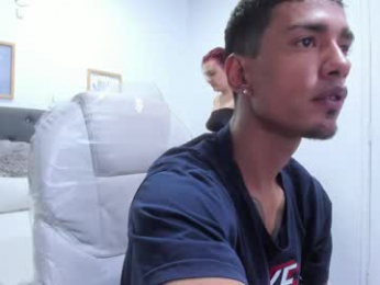 latin_couple20y webcam model stream image