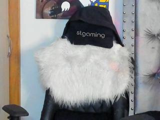 Damond Brown webcam model stream image