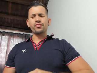 ruizfrank webcam camsoda model stream image