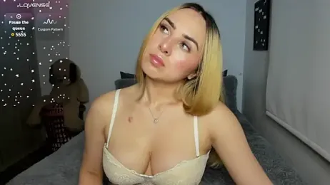 sophi_mooreno webcam model stream image