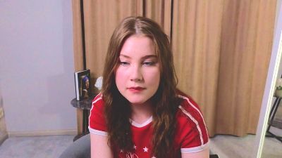 WhitneyGroves webcam model stream image