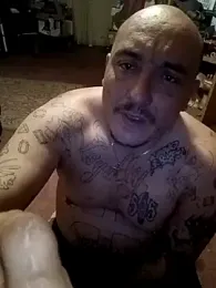 Cutieguyspanks webcam stripchat model stream image