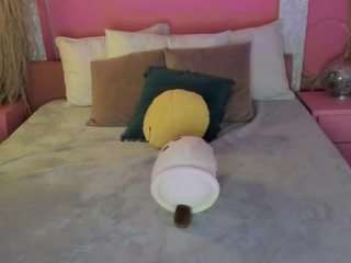 emyliesander webcam camsoda model stream image