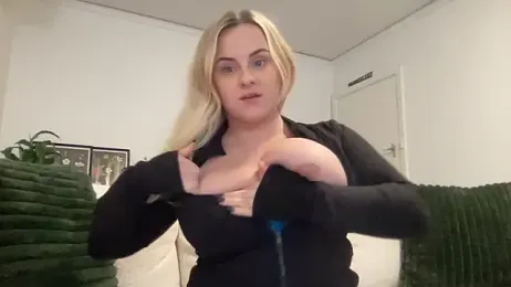 bigboobybaby@xh webcam model stream image