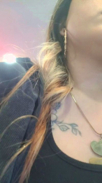 SarahRusso webcam cam4 model stream image