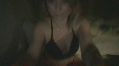 Evains1333 webcam model stream image