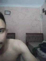 adamhdgdhdv73 webcam model stream image