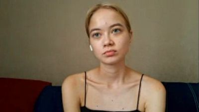 FayCrumb webcam model stream image