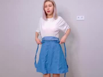 lilylumina_ webcam model stream image