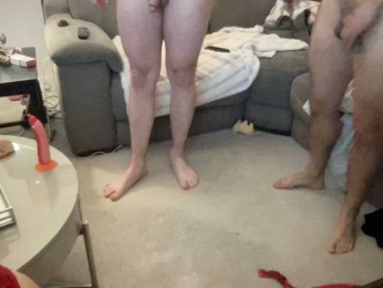 FilthyFriends69 webcam model stream image