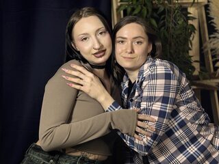 Odelyna Barrickf &amp; Becky Denmark webcam model stream image