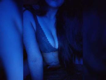 ms-anika webcam model stream image