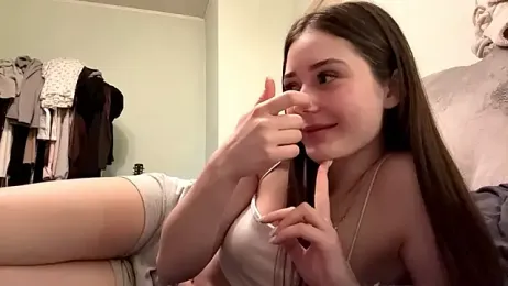 Adel_strongwoman webcam model stream image