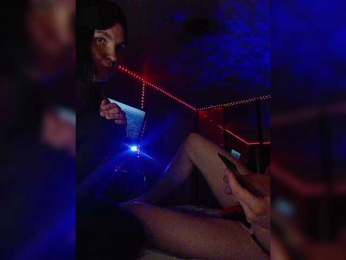 OliJane webcam model stream image