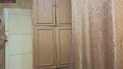 RoxannAbes webcam model stream image