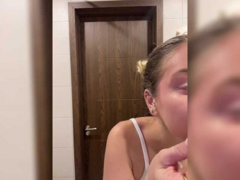 MistressX555 webcam model stream image