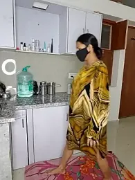 riya190 webcam model stream image