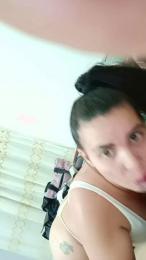 Hardcoredebora webcam model stream image