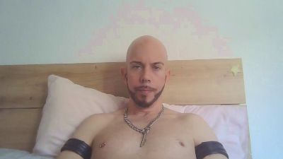 LeatherDraco webcam model stream image