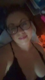 Rozeycheeks webcam model stream image