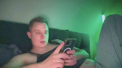 Kinkyroboy webcam model stream image