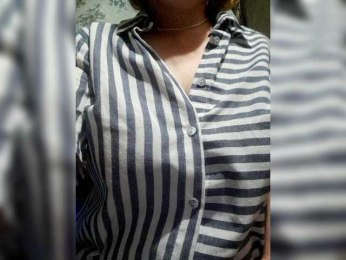 Iriska2025 webcam model stream image