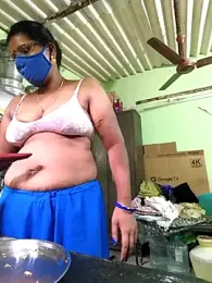 TamilSelviRoja webcam model stream image