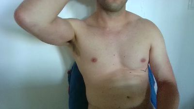 YoungFraser webcam model stream image
