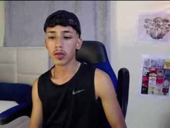 ostin_18hot webcam model stream image
