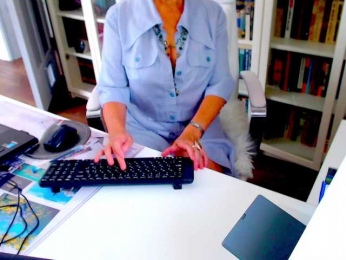_Angelina_ webcam model stream image