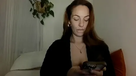 Edenfox- webcam model stream image