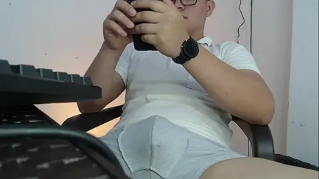 Plug_Control webcam model stream image