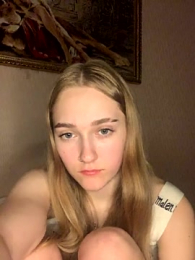Good__Girl_ webcam model stream image