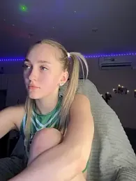 Good__Girl_ webcam model stream image
