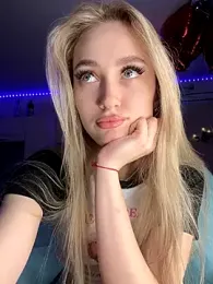 Good__Girl_ webcam model stream image