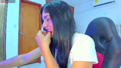 KhloeRiva webcam model stream image
