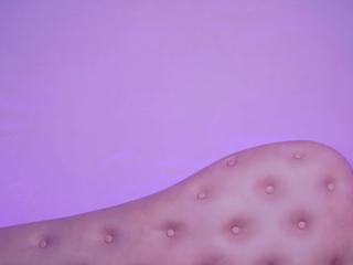 Crystal Leyner webcam model stream image