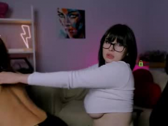 sarah_fire_ webcam model stream image