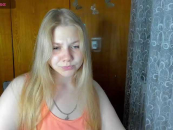 Emma-Frizea webcam model stream image