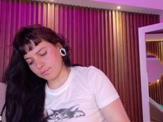 lucysmith7 webcam model stream image