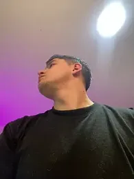 Matthias_vallejo webcam model stream image