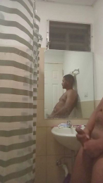 Latin_hot webcam model stream image