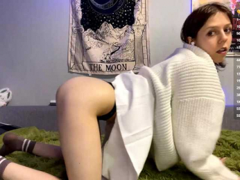 SweetieLuna webcam bongacams model stream image