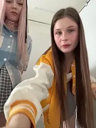 mmelicious webcam stripchat model stream image