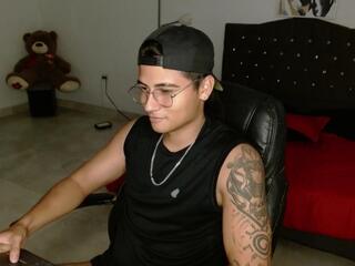 David Bless webcam model stream image