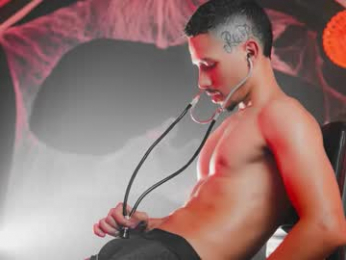 th_russ webcam model stream image