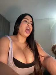 valeria2019hot webcam model stream image