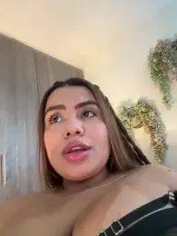 valeria2019hot webcam model stream image